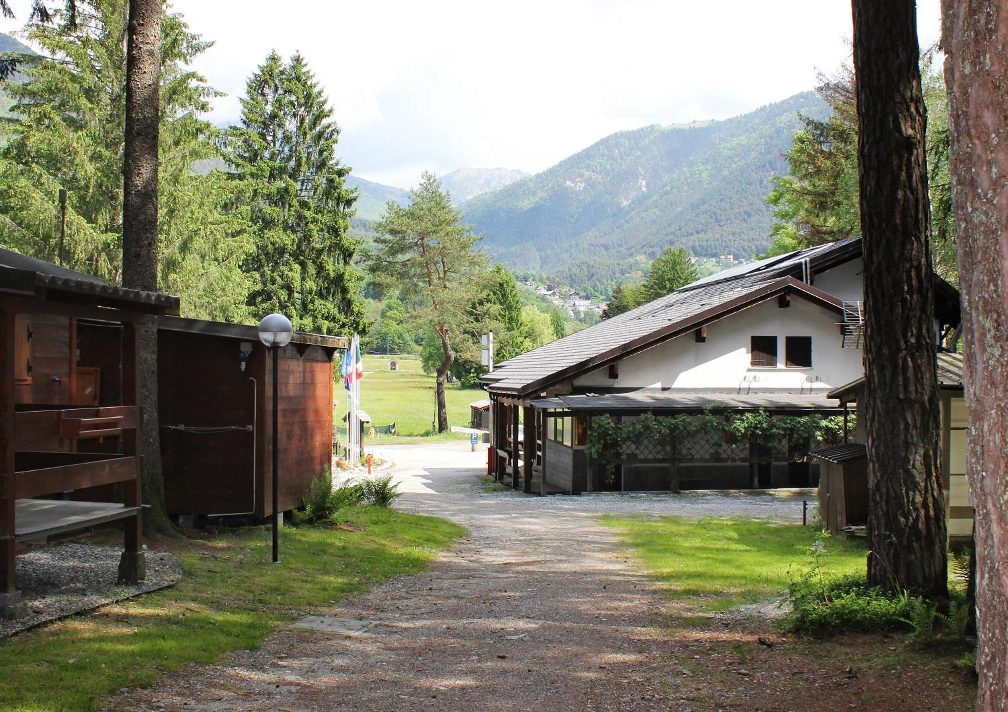 Camping La Pineta Santa Maria Maggiore Esterno foto